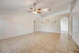 Picture of 927 Cambridge Court, Kissimmee, FL 34758