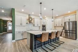 Picture of 1499 Gopher Loop, Tarpon Springs, FL 34689
