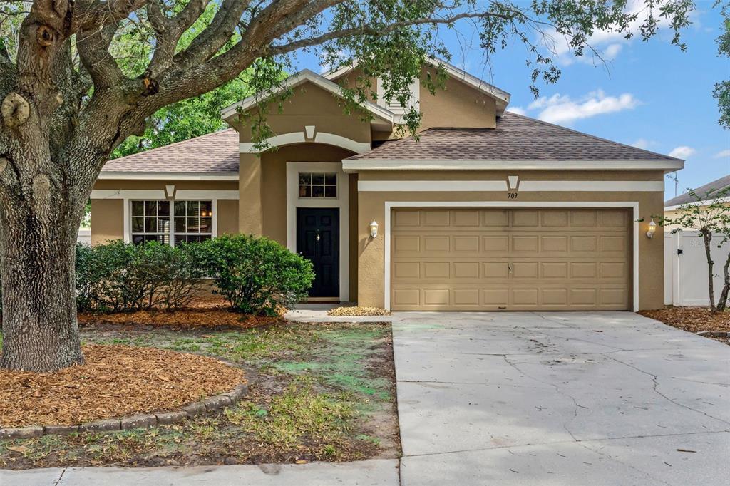 Picture of 709 Strihal Loop, Oakland, FL 34787