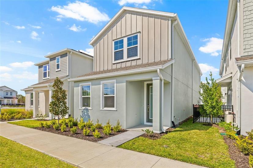 Picture of 2019 Wild Heron Court, Valrico FL 33596
