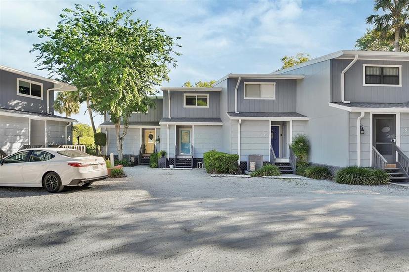 Picture of 2329 River Ridge Road Unit 4, Deland FL 32720