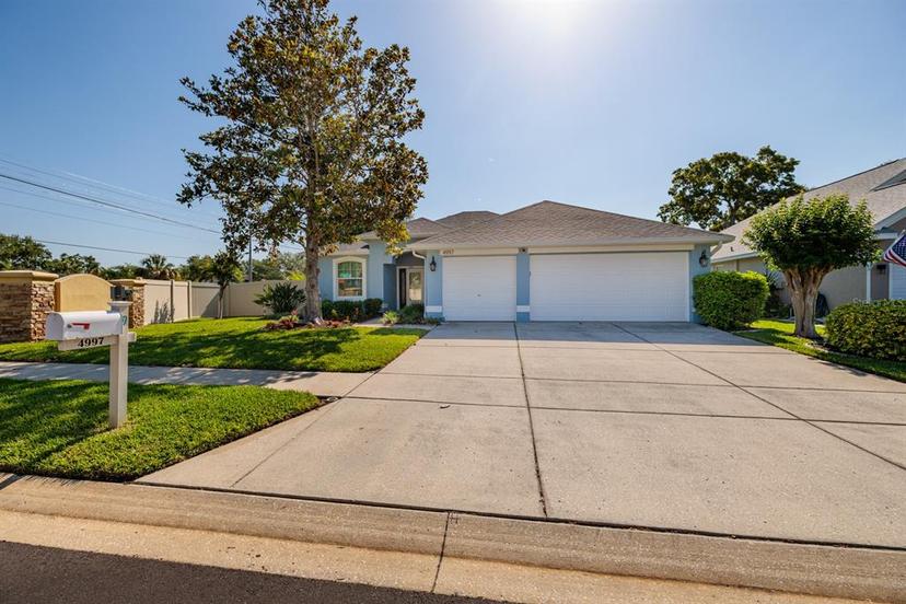 Picture of 4997 W Breeze Circle, Palm Harbor FL 34683