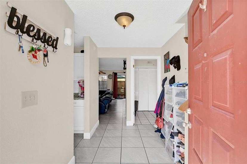 Picture of 1612 Sandy Point Square Unit 56, Orlando FL 32807