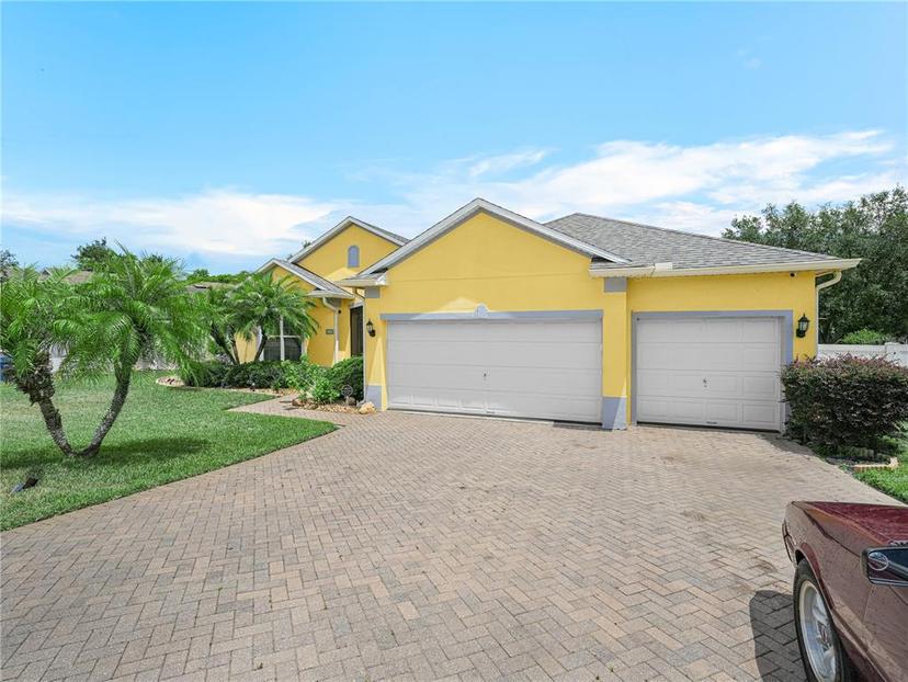Picture of 147 Brookshire Drive, Lake Wales FL 33898