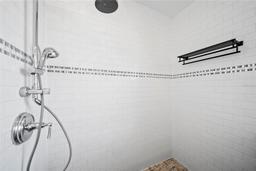 Picture of 12062 Stone Crossing Circle, Tampa, FL 33635