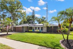Picture of 820 Hickory Lane, Palm Harbor, FL 34683