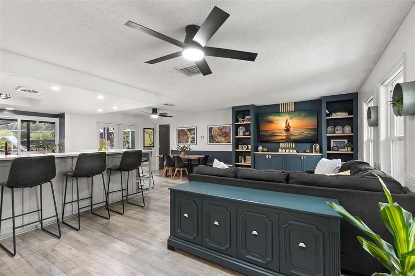 Picture of 820 Hickory Lane, Palm Harbor FL 34683