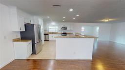 Picture of 708 Pearl Circle, Brandon, FL 33510