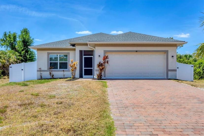 Picture of 118 Boxwood Lane, Rotonda West FL 33947