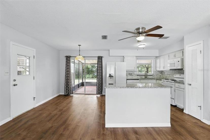 Picture of 17 W Nightingale Street, Apopka FL 32712