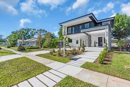 Picture of 3175 10Th Avenue N, St Petersburg, FL 33713