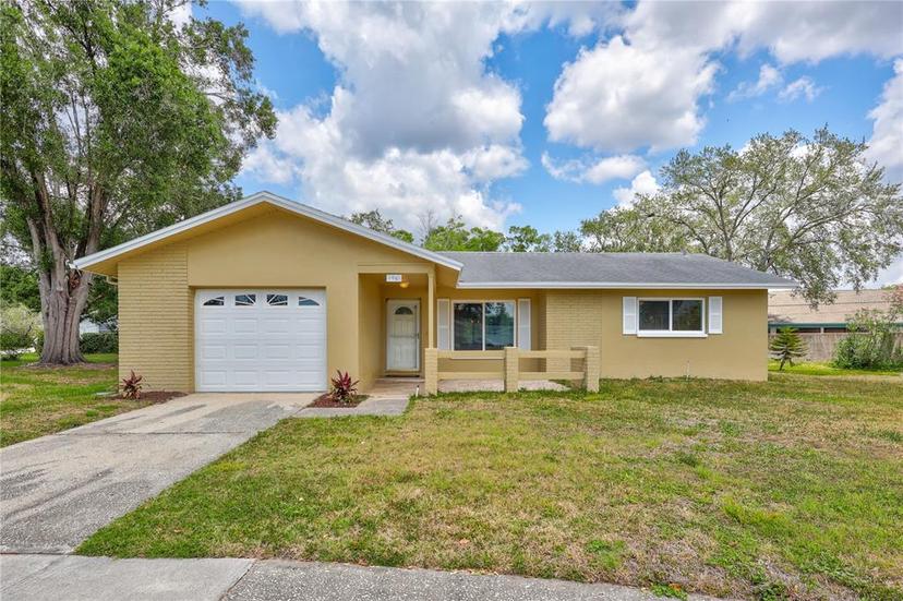 Picture of 2961 Briar Cliff Drive, Palm Harbor FL 34684