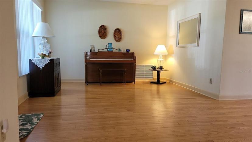 Picture of 7336 20Th Street N, St Petersburg FL 33702
