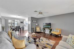 Picture of 529 Valencia Place, Lady Lake, FL 32159