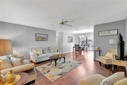 Picture of 529 Valencia Place, Lady Lake, FL 32159