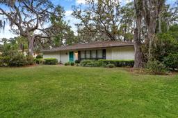 Picture of 3925 NW 35Th Place, Gainesville, FL 32606