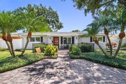 Picture of 430 44Th Avenue Ne, St Petersburg, FL 33703