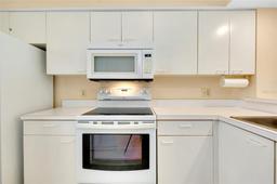 Picture of 1018 Wexford Boulevard Unit 1018, Venice, FL 34293