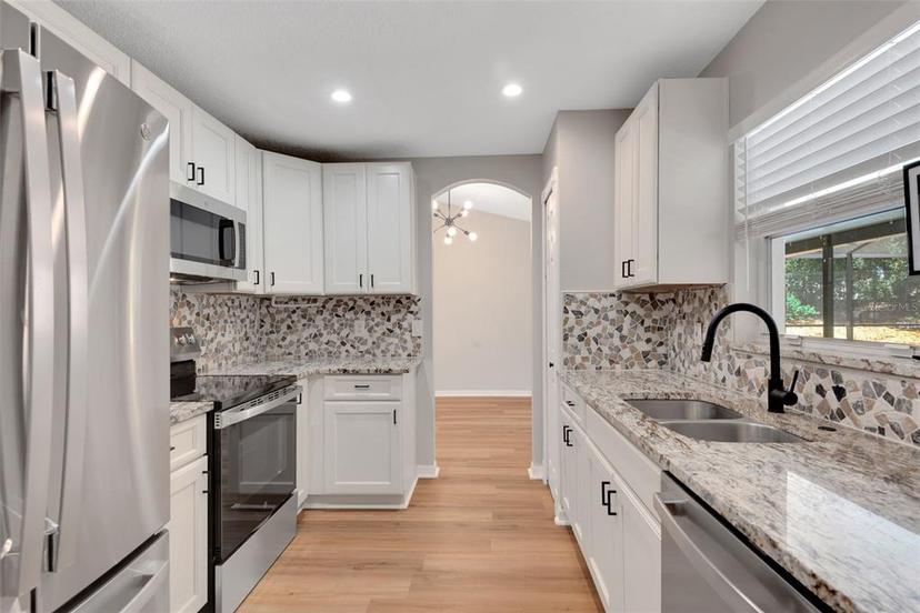 Picture of 1861 E Glancy Drive, Deltona FL 32725