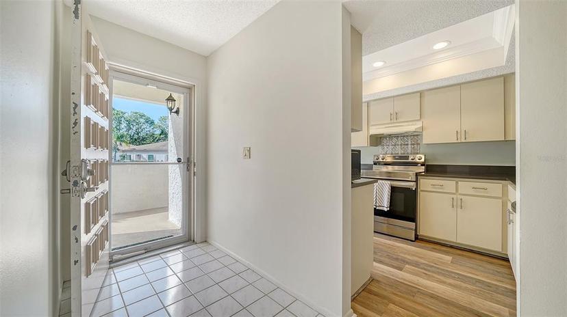 Picture of 5269 Wedgewood Lane Unit 36, Sarasota FL 34235