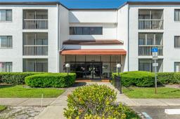 Picture of 2595 Countryside Boulevard Unit 8205, Clearwater, FL 33761