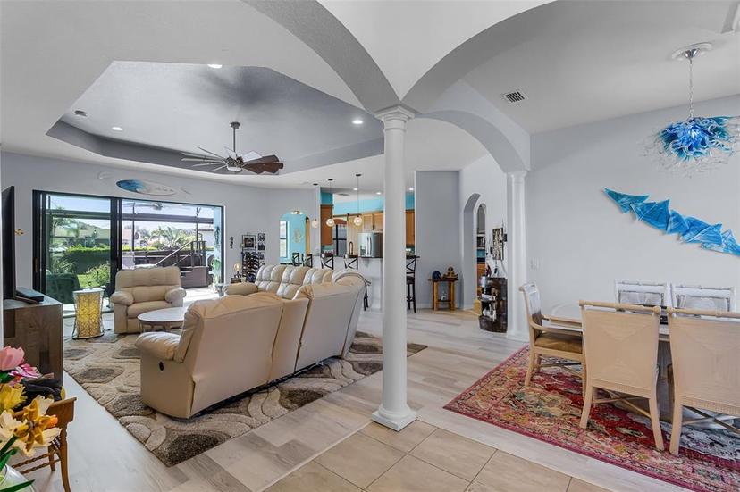 Picture of 1394 Oakmont Drive, Winter Haven FL 33884
