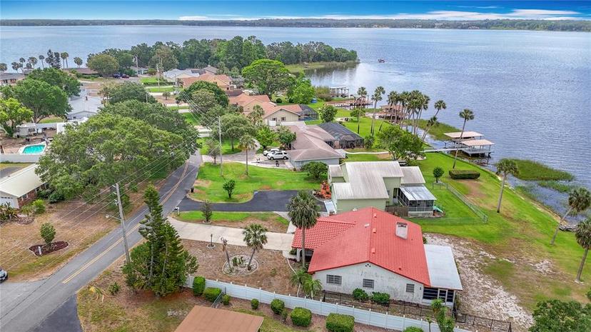 Picture of 33620 Picciola Drive, Fruitland Park FL 34731