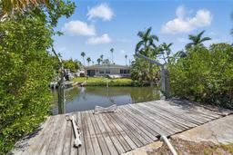 Picture of 1524 Carson Circle Ne, St Petersburg, FL 33703