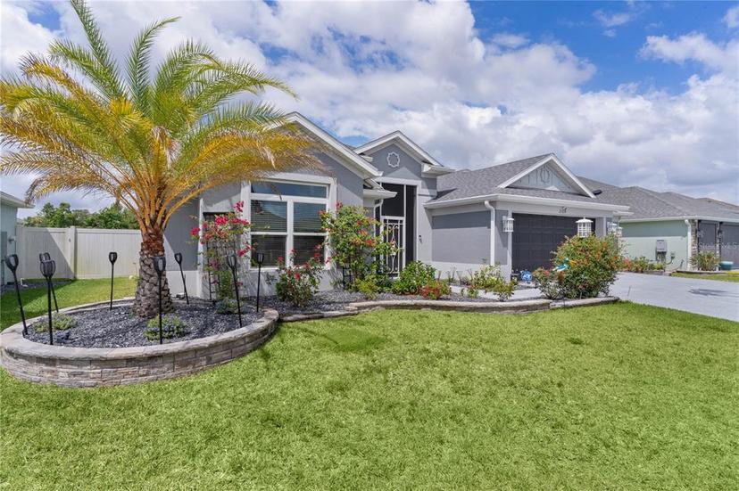 Picture of 2129 Landrea Loop, The Villages FL 32163