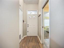 Picture of 1542 Rebecca Lane, Dunedin, FL 34698