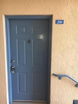 Picture of 495 Las Cortes Lane Unit 206, Orlando, FL 32824