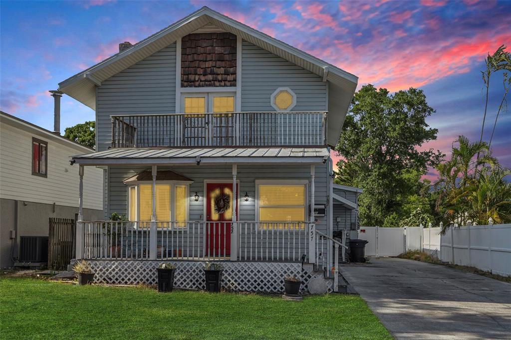 Picture of 757 32Nd Avenue N, St Petersburg, FL 33704