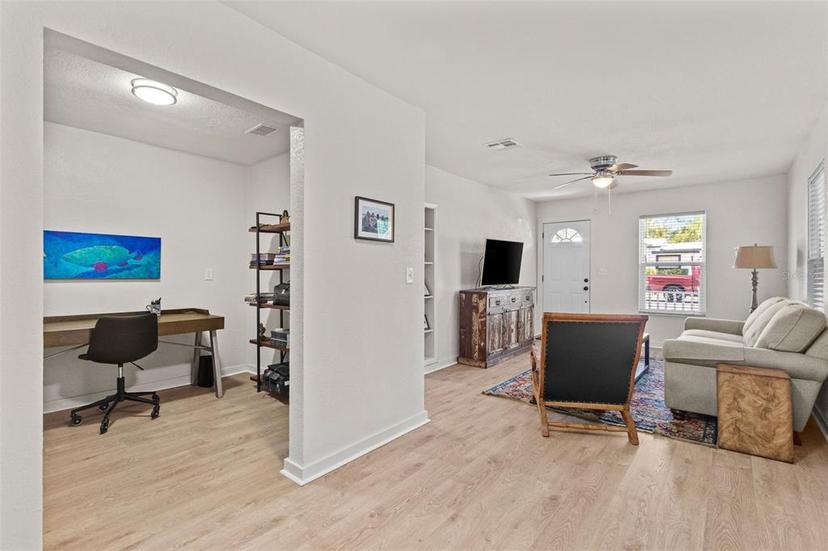 Picture of 3906 N Ola Avenue, Tampa FL 33603