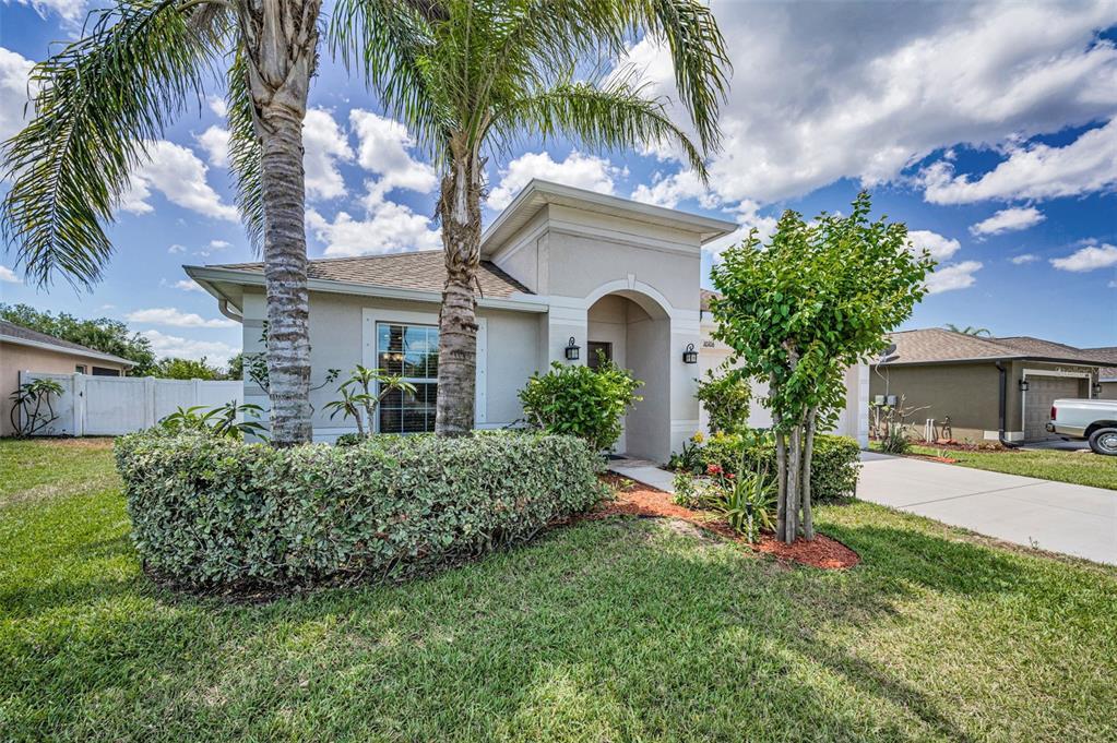 Picture of 10106 Tolman Drive, Hudson, FL 34667