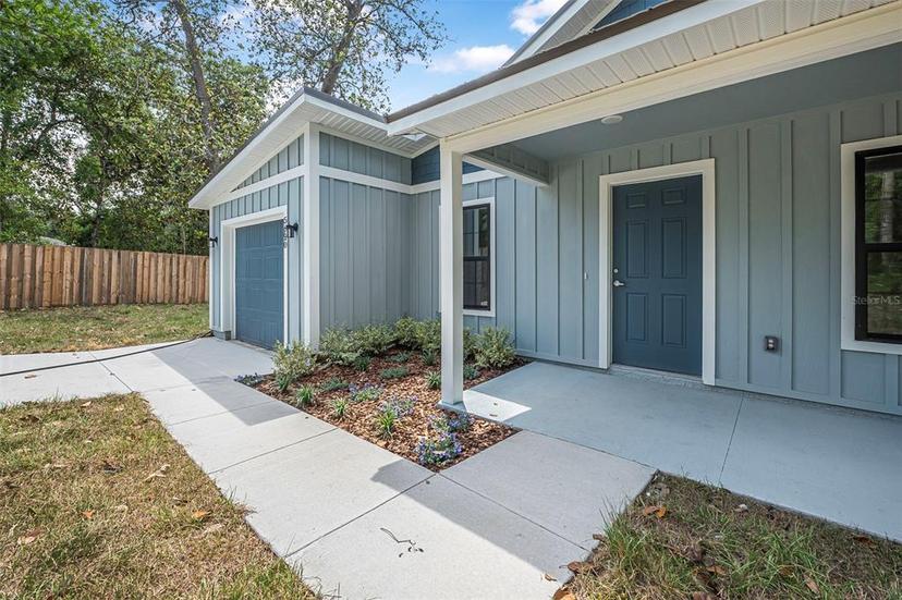 Picture of 5620 Ridgewood Avenue, De Leon Springs FL 32130