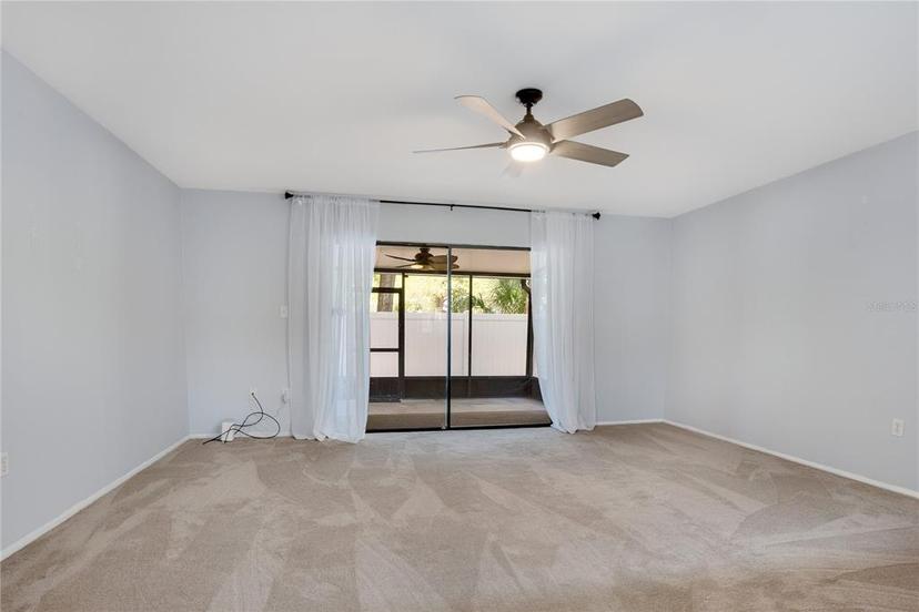 Picture of 928 Sunridge Drive Unit F2, Sarasota FL 34234