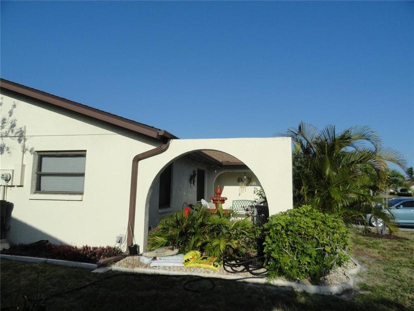 Picture of 211 High Point Drive Unit 211B, Englewood FL 34223