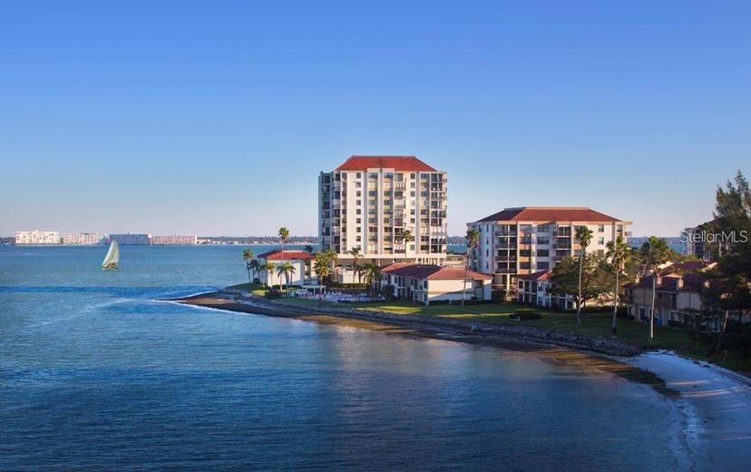 Picture of 6265 Sun Boulevard Unit 805, St Petersburg FL 33715
