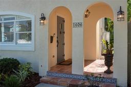 Picture of 1606 S Arrawana Avenue, Tampa, FL 33629