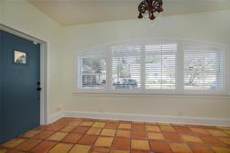 Picture of 1606 S Arrawana Avenue, Tampa, FL 33629
