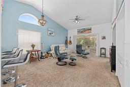Picture of 910 W Penn Hills Court, Beverly Hills, FL 34465