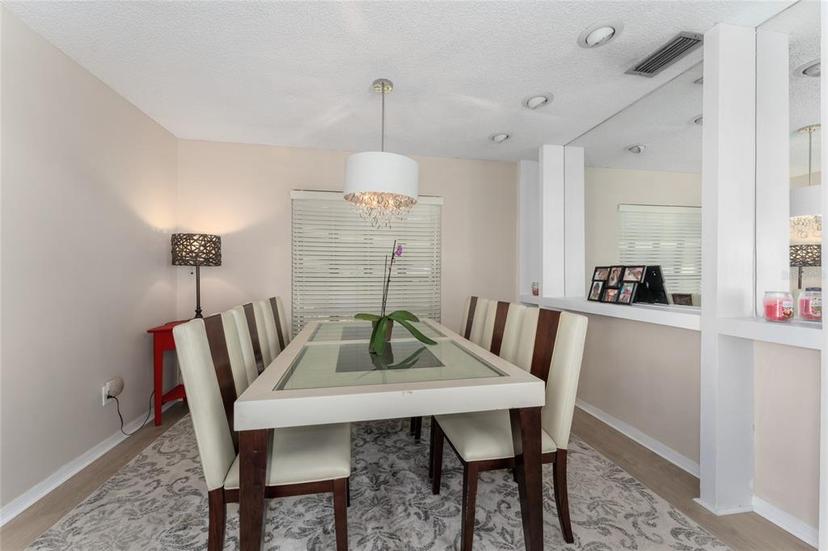 Picture of 5053 Maui Circle Unit 14, Orlando FL 32808