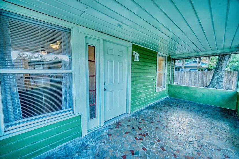 Picture of 230 Denton Avenue, Auburndale FL 33823