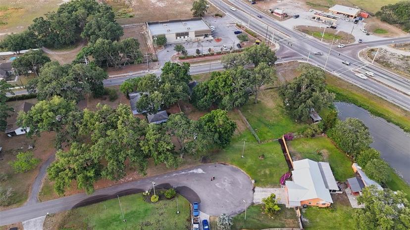 Picture of 230 Denton Avenue, Auburndale FL 33823