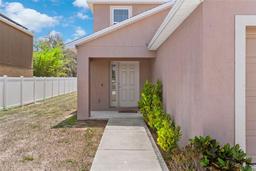 Picture of 11 W Bay Street, Davenport, FL 33837