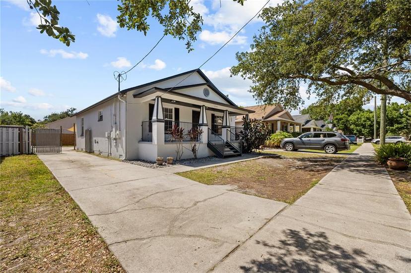 Picture of 7509 S West Shore Boulevard, Tampa FL 33616
