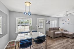 Picture of 4232 N Sandalwood Circle, Tampa, FL 33617