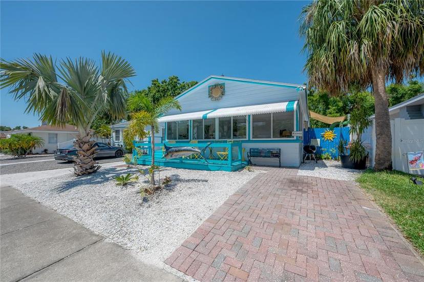 Picture of 2613 Upton Street S, Gulfport FL 33711