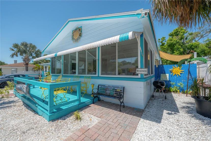 Picture of 2613 Upton Street S, Gulfport FL 33711