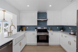 Picture of 6321 Balboa Lane, Apollo Beach, FL 33572